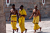 The great Chola temples of Tamil Nadu - The Sri Ranganatha Temple of Srirangam. Pilgrims visiting the temple.